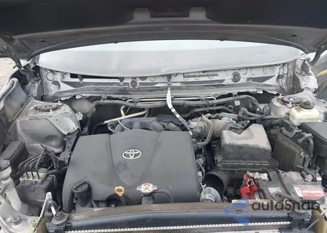 2018 Toyota Highlander Se z USA, uszkodzony, nr VIN 5TDJZRFH3JS546625